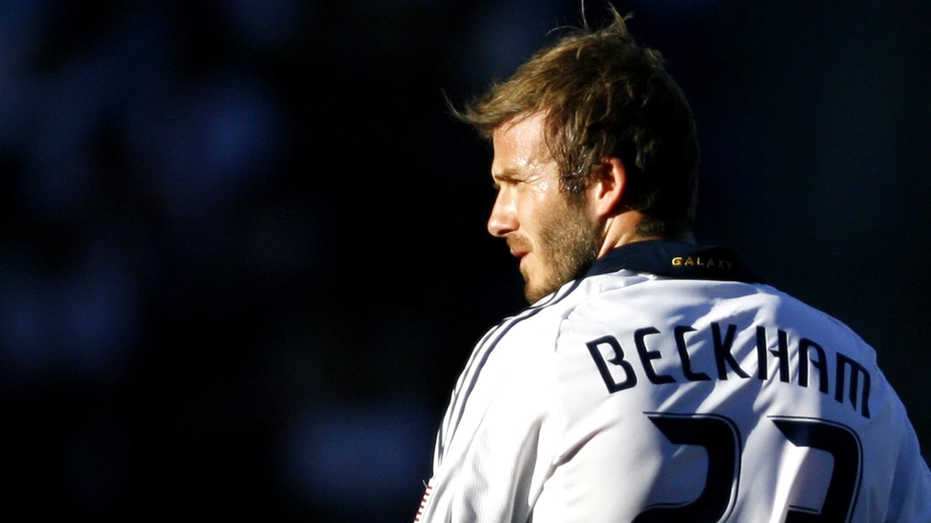 C罗新星晋级下一阶段表现突出，巴塞罗那前途光明！比赛高潮迭起